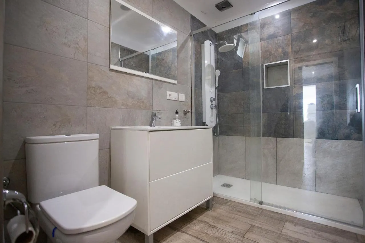 Ferienhaus Chalet Adosado Con Terraza Y Azotea Los Realejos