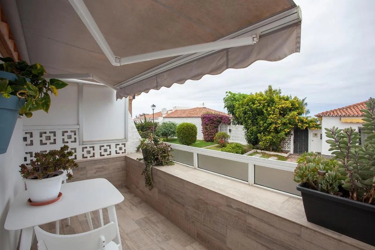 Chalet Adosado Con Terraza Y Azotea Los Realejos 0*,  Spanien